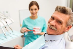 Atención dental en adultos mayores